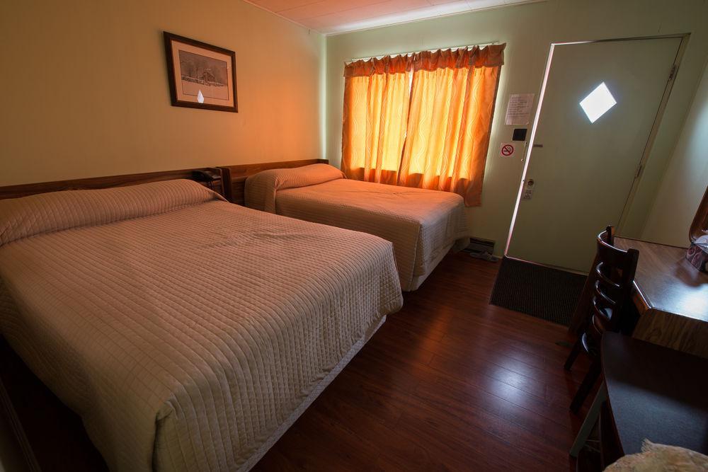Motel Des Erables Coteau-du-Lac Luaran gambar